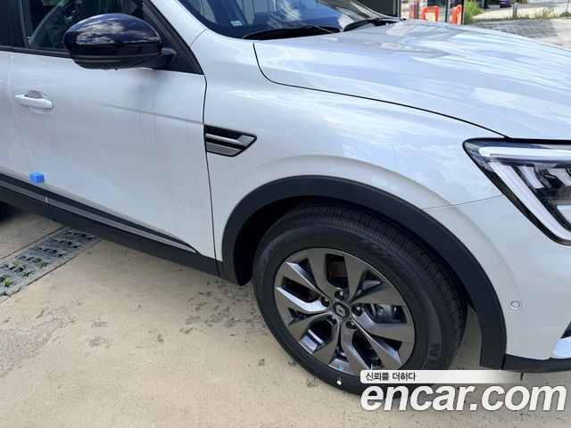 Renault (Samsung) Arkana 1.6 GTe Iconic — пробег 15 км — фото 5 из 5