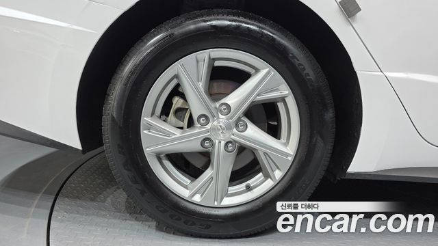 Hyundai Sonata 2.0 LPG(rental car) Smart — пробег 56 856 км