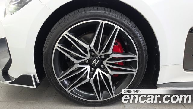 Kia Stinger из Кореи Encar