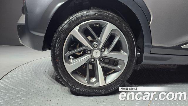 Hyundai Kona из Кореи Encar