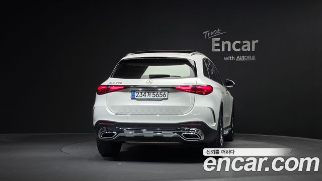 Mercedes-Benz GLC-Class GLC300 4MATIC AMG Line — пробег 55 723 км — фото 4 из 5