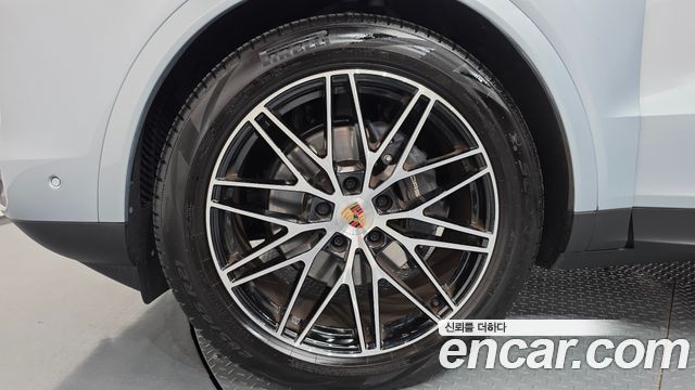 Porsche Cayenne 3.0 — пробег 6 116 км — фото 5 из 5