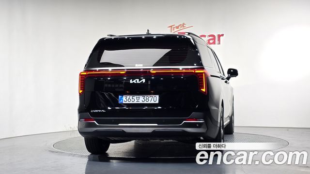 Kia Carnival из Кореи Encar