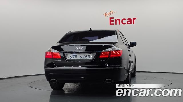 Hyundai Genesis из Кореи Encar