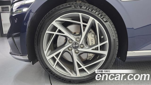 Genesis G90 из Кореи Encar