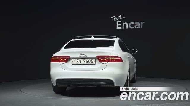 Jaguar XE из Кореи Encar