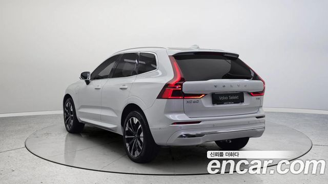 Volvo XC60 T8 Ultra Bright — пробег 1 109 км