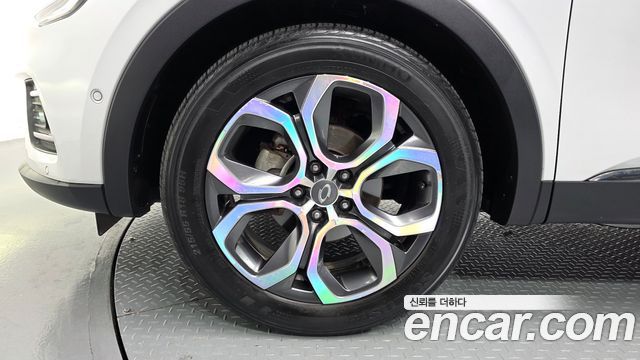 Renault (Samsung) XM3 1.3 TCe RE Signature — пробег 80 656 км