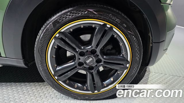 Mini Countryman ALL4 1st — пробег 112 998 км