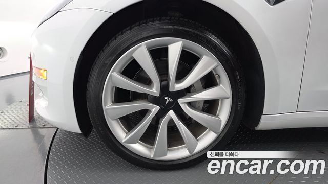 Tesla Model 3 из Кореи Encar