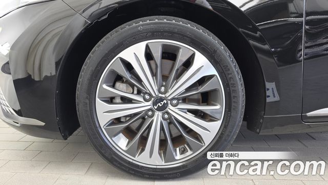 Kia K8 из Кореи Encar