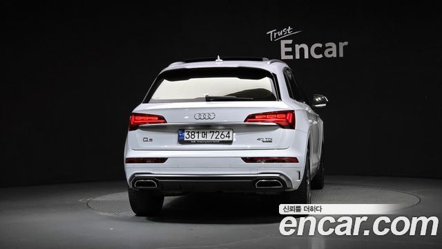 Audi Q5 40 TDI Quattro Premium — пробег 79 790 км — фото 4 из 5