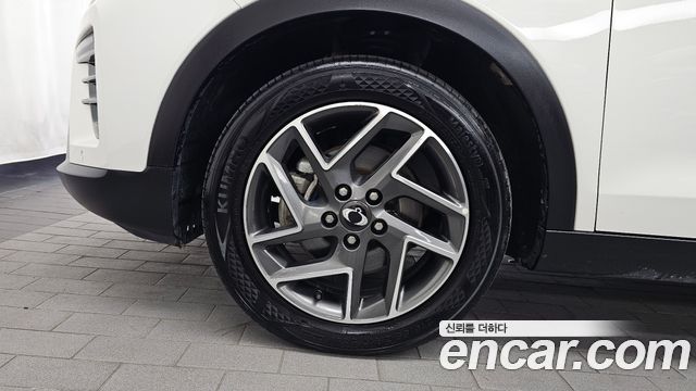 Ssangyong TIBOLI из Кореи Encar