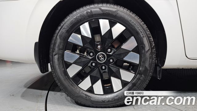 Hyundai Staria из Кореи Encar