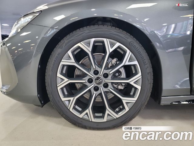 Audi A6 40 TFSI S Line — пробег 20 км