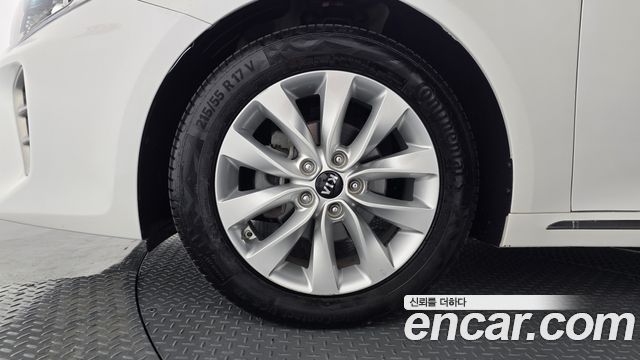 Kia K5 из Кореи Encar
