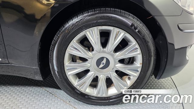 Hyundai Genesis из Кореи Encar