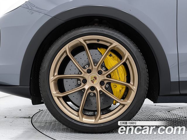 Porsche Cayenne 4.0 Turbo GT Coupe — пробег 29 390 км