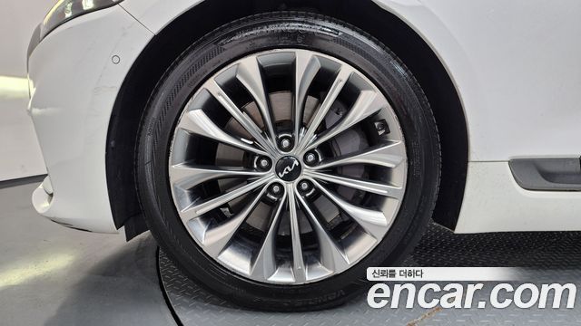 Kia K9 из Кореи Encar