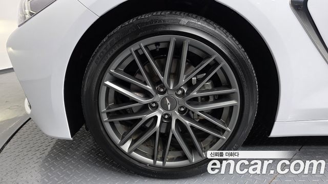 Genesis G70 из Кореи Encar