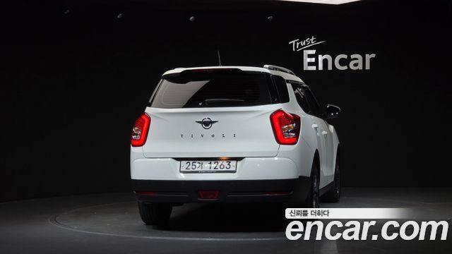 Ssangyong TIBOLI из Кореи Encar
