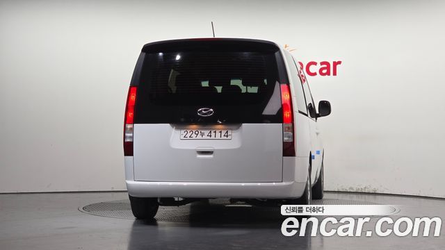 Hyundai Staria из Кореи Encar
