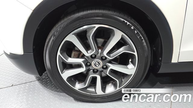 Ssangyong TIBOLI из Кореи Encar
