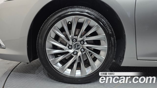 Lexus ES из Кореи Encar