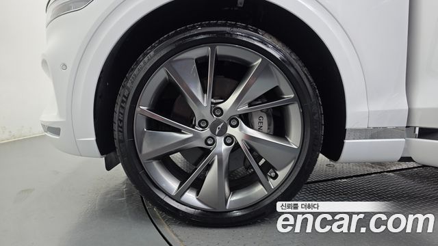 Genesis GV70 из Кореи Encar