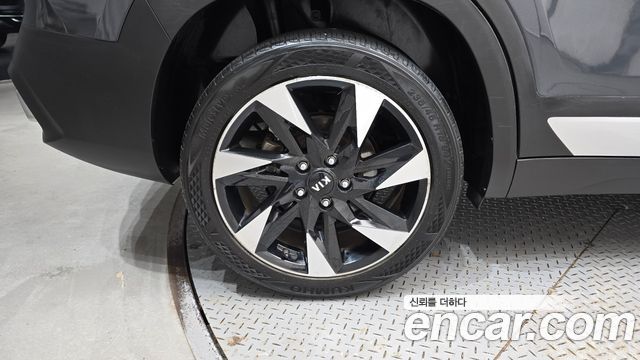Kia Seltos из Кореи Encar