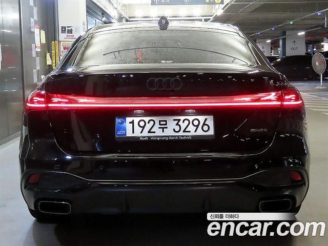 Audi A5 45 TFSI Quattro S Line — пробег 5 613 км