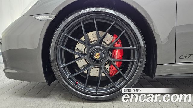 Porsche 911 Carrera 4 GTS Cabriolet 991 — пробег 41 111 км