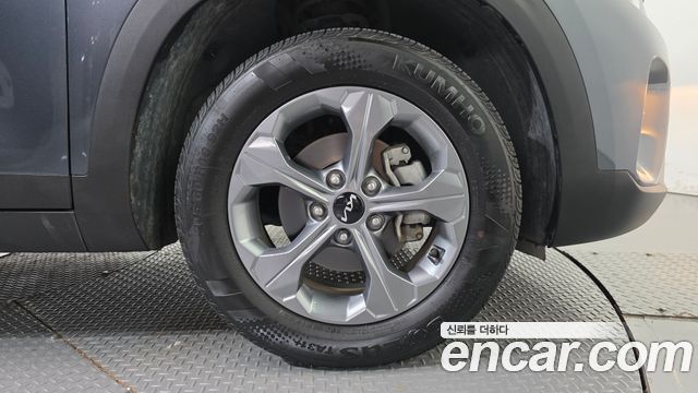Kia Seltos из Кореи Encar