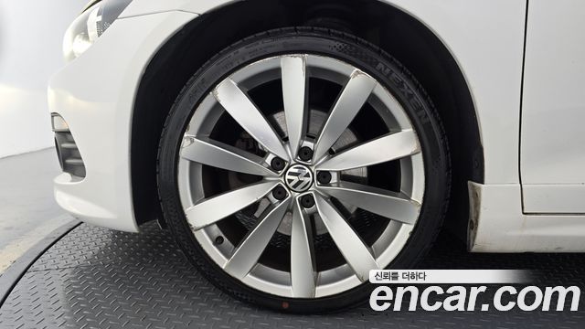 Volkswagen Scirocco 2.0 TDI R-Line — пробег 205 122 км