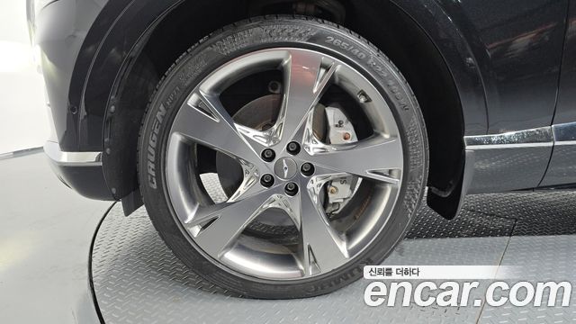 Genesis GV80 из Кореи Encar