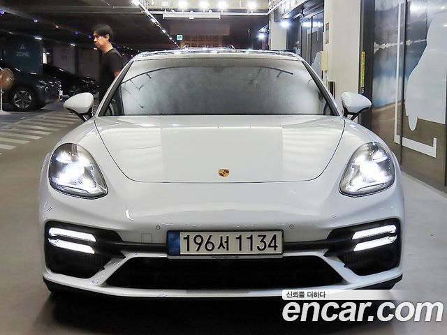 Porsche Panamera 2.9 AWD — пробег 44 217 км