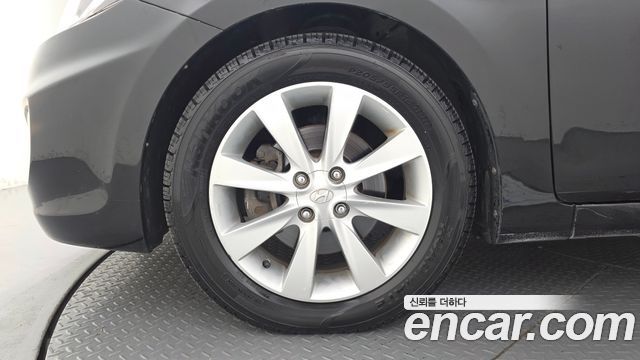 Hyundai Accent Diesel WIT 1.6 VGT Premier — пробег 176 149 км — фото 5 из 5