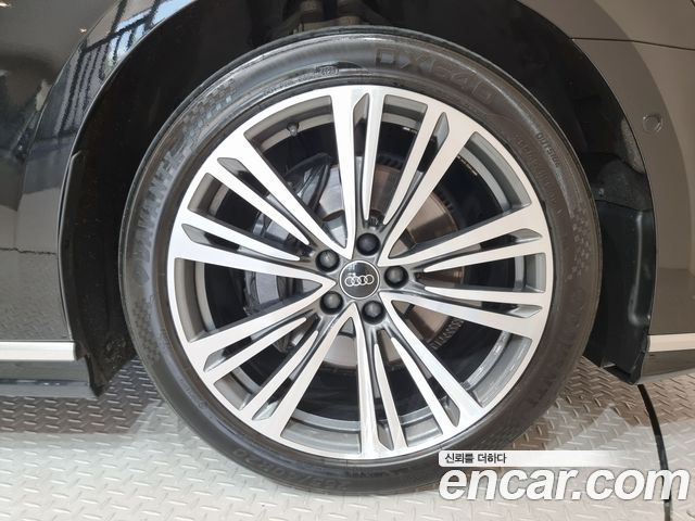 Audi A8 50 TDI Quattro — пробег 137 263 км