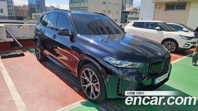 BMW X5 xDrive 40i M Sport — пробег 44 432 км — фото 2 из 5