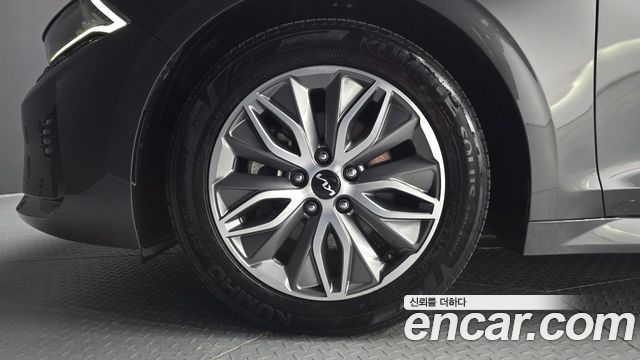 Kia K5 из Кореи Encar