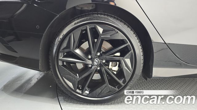 Hyundai Ioniq6 Long Range AWD Prestige — пробег 19 466 км — фото 5 из 5