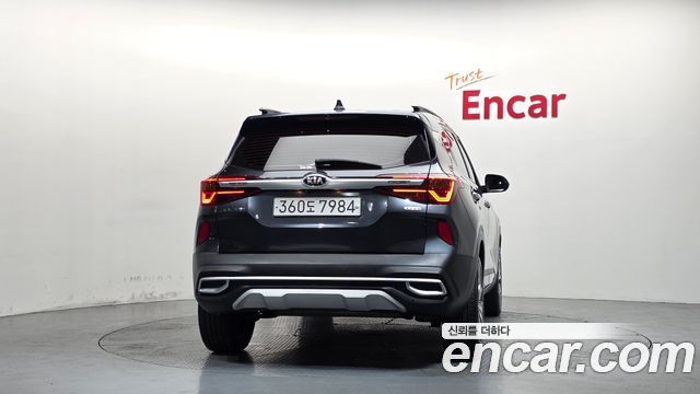 Kia Seltos из Кореи Encar