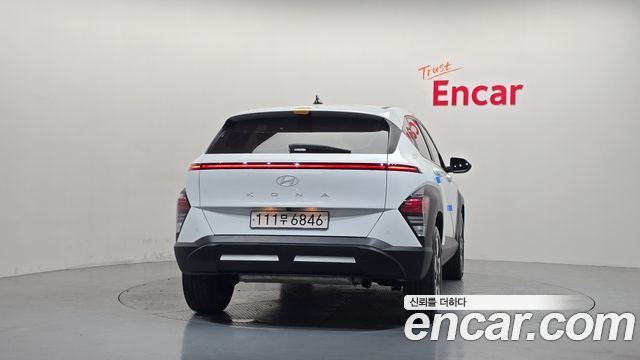Hyundai Kona из Кореи Encar
