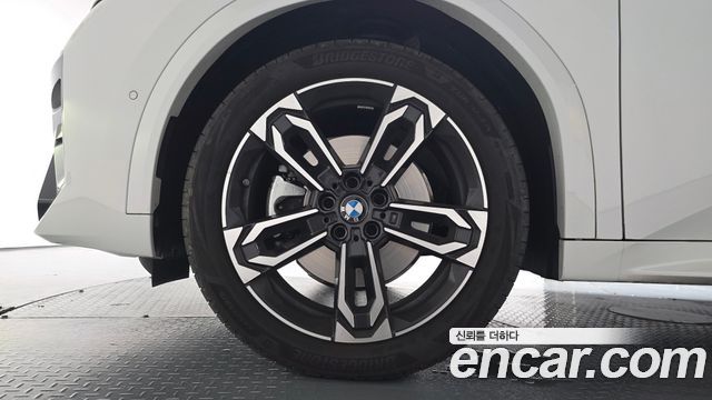 BMW X2 (F39) xDrive 20i M Sport — пробег 6 937 км