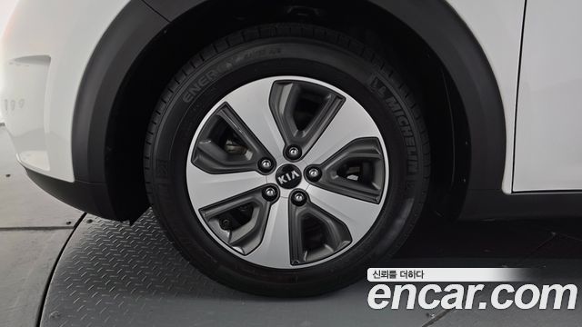 Kia Niro из Кореи Encar