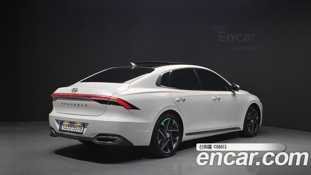 Hyundai Grandeur из Кореи Encar