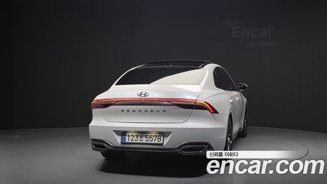 Hyundai Grandeur из Кореи Encar