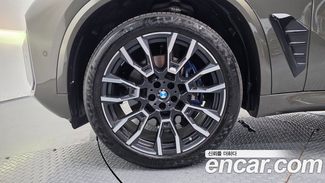 BMW X5 xDrive 30d M Sport — пробег 6 212 км — фото 5 из 5