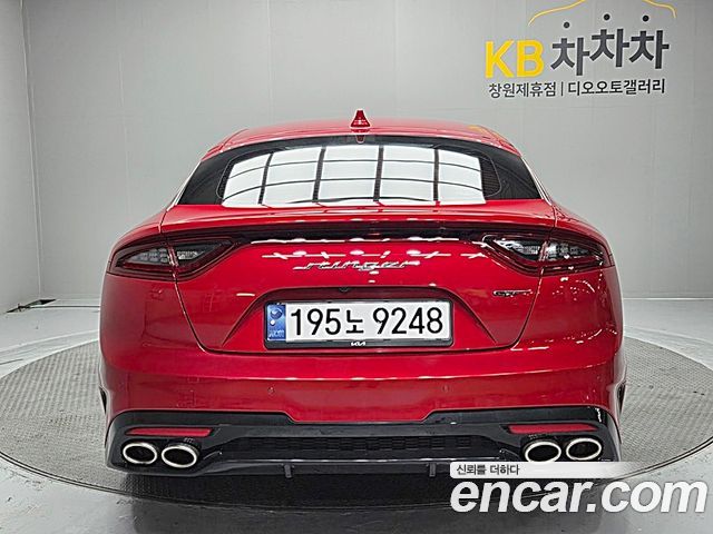 Kia Stinger из Кореи Encar