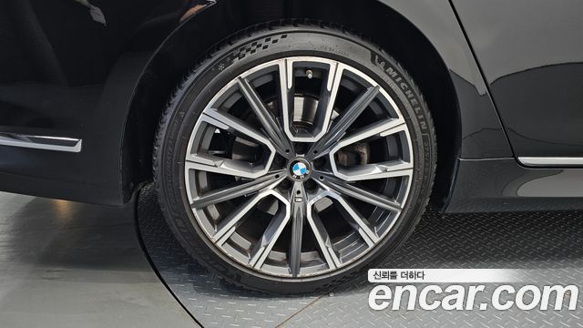 BMW 7-Series из Кореи Encar